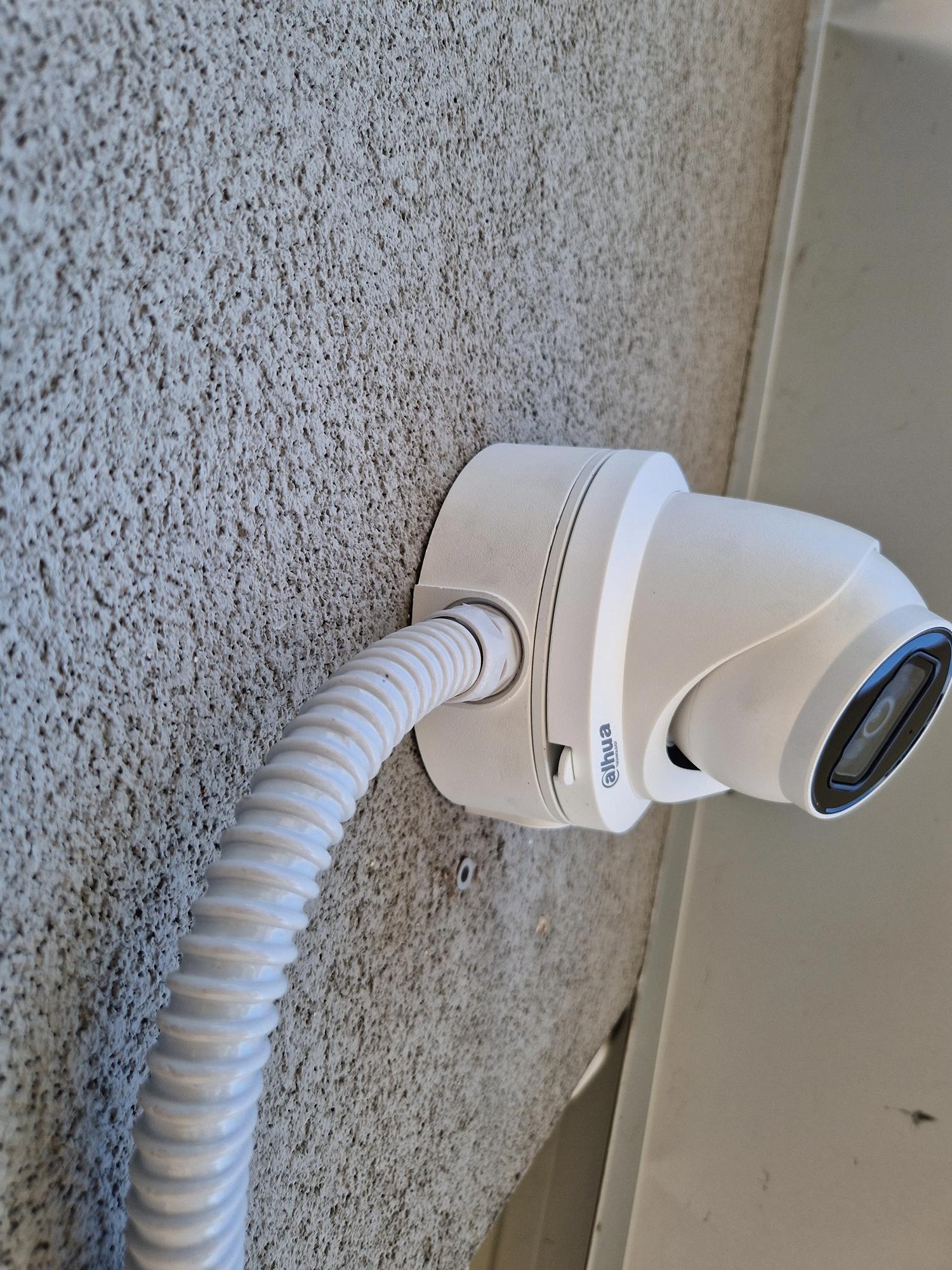 beltéri kamera felszerelve